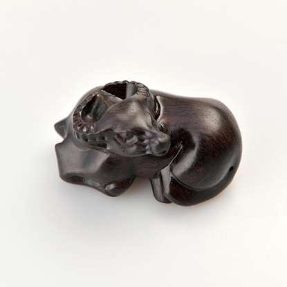 图片 属相牛（紫光檀）